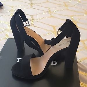 11WW Torrid Black Dress Heels
